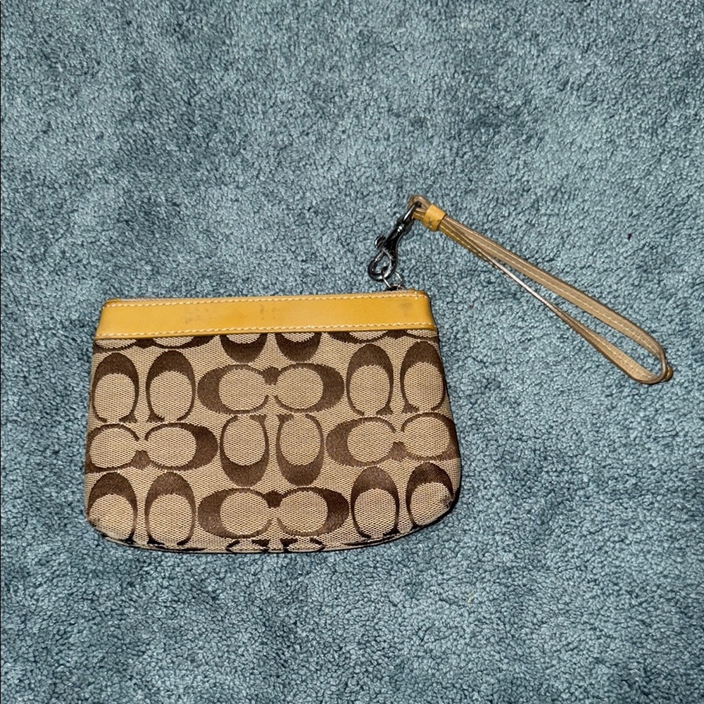 Coach Wristlet - Picture 2 of 9